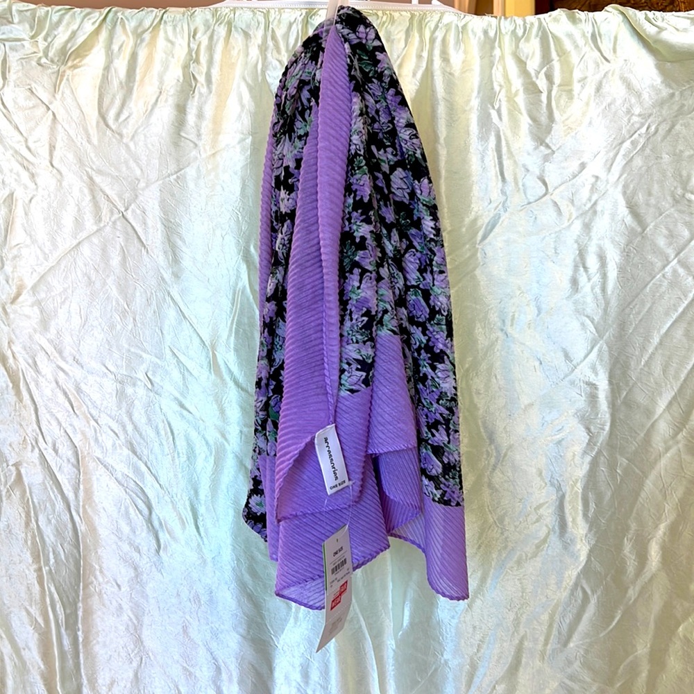 Sheer scarf